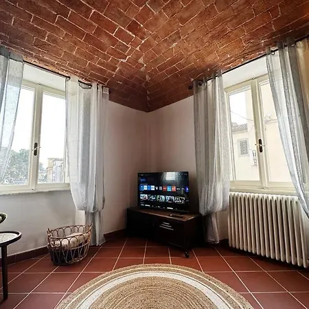 Casa Del Glicine - In Palazzo Storico Holiday home *