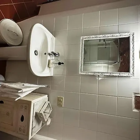 Casa Del Glicine - In Palazzo Storico * Pugnano