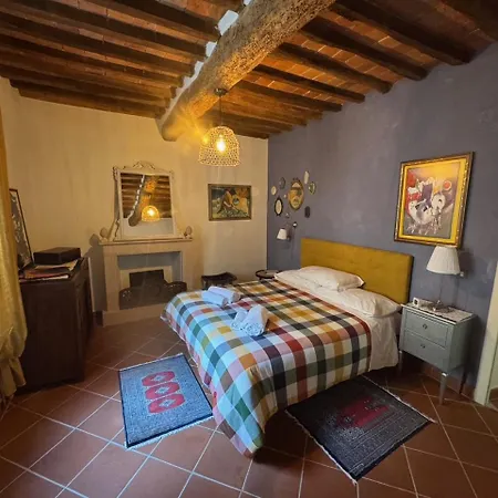 Casa Del Glicine - In Palazzo Storico Pugnano