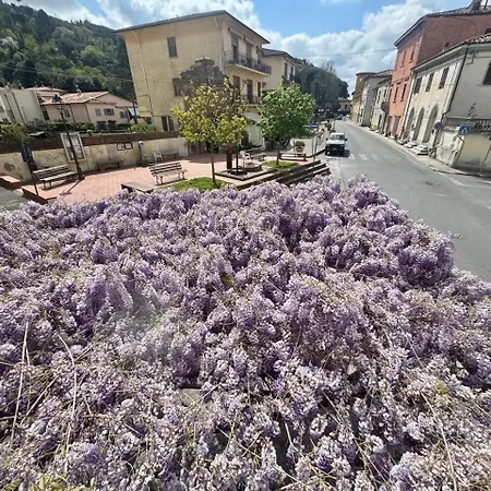 Casa Del Glicine - In Palazzo Storico * Pugnano